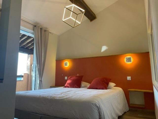 L'Estirado Des Adrets Hotel Les Adrets-de-l'Esterel Ngoại thất bức ảnh