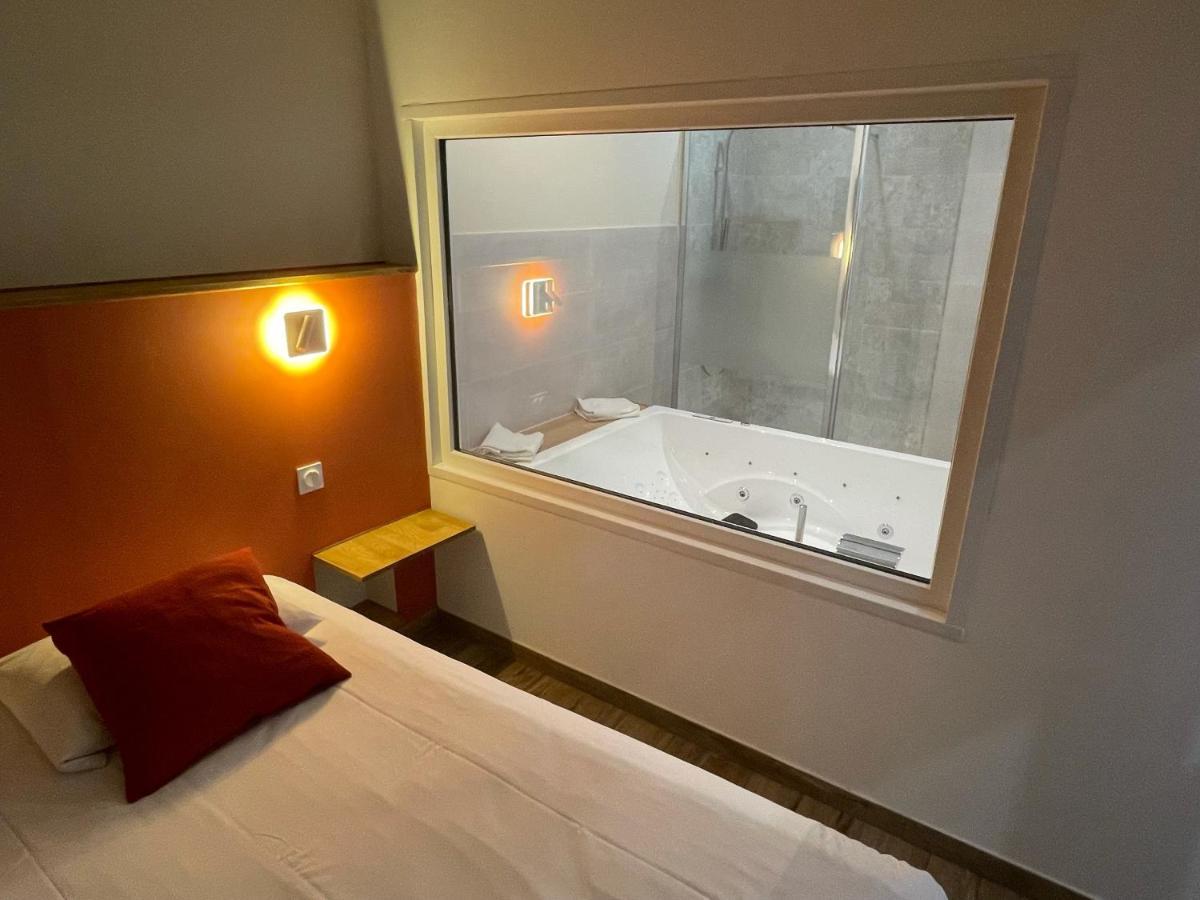 L'Estirado Des Adrets Hotel Les Adrets-de-l'Esterel Ngoại thất bức ảnh