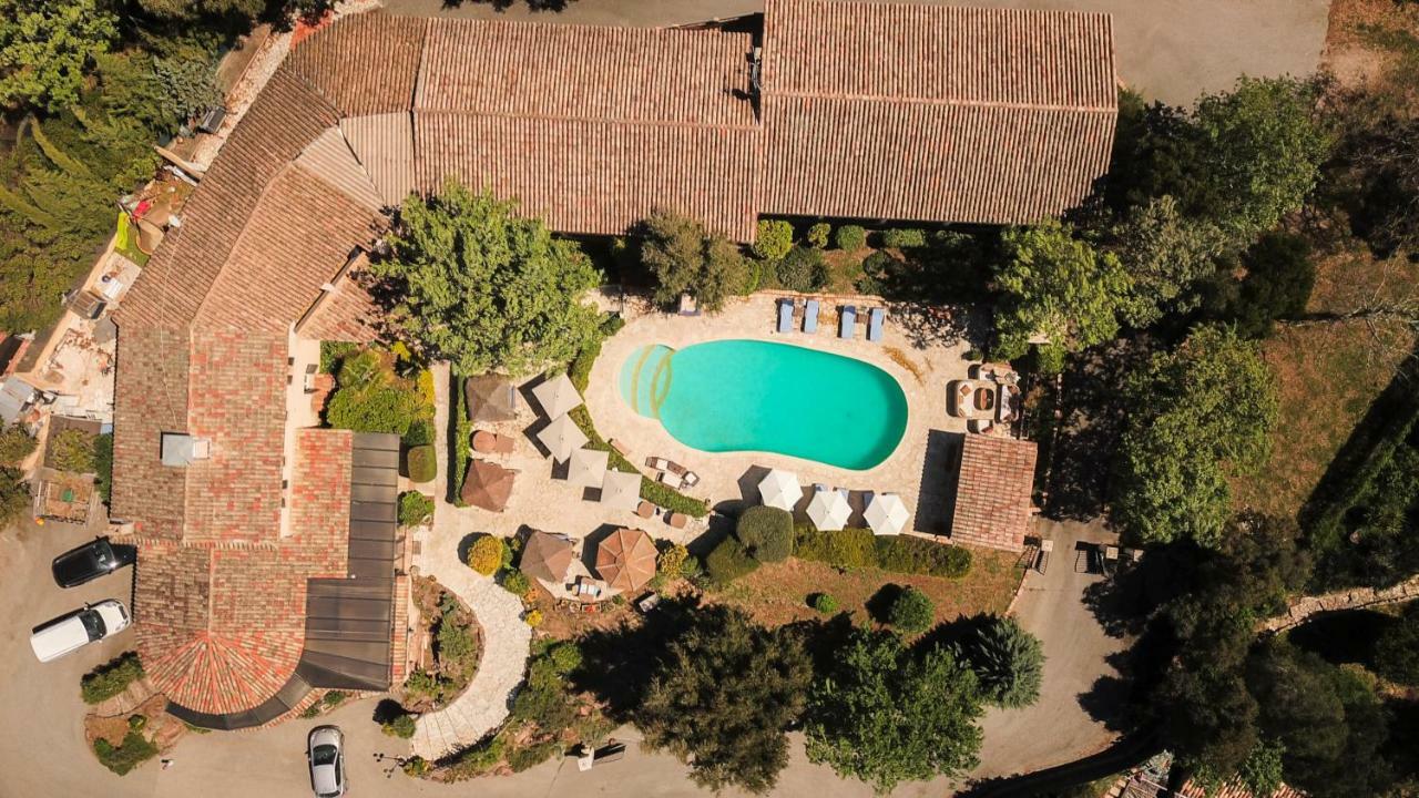 L'Estirado Des Adrets Hotel Les Adrets-de-l'Esterel Ngoại thất bức ảnh