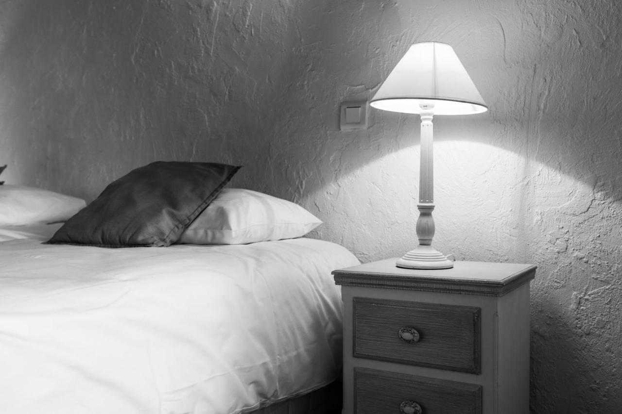 L'Estirado Des Adrets Hotel Les Adrets-de-l'Esterel Ngoại thất bức ảnh