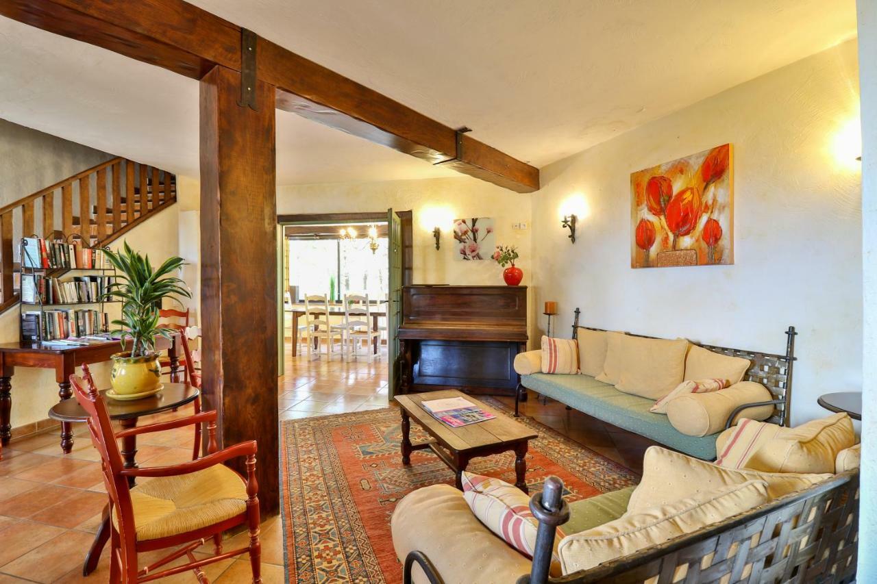 L'Estirado Des Adrets Hotel Les Adrets-de-l'Esterel Ngoại thất bức ảnh