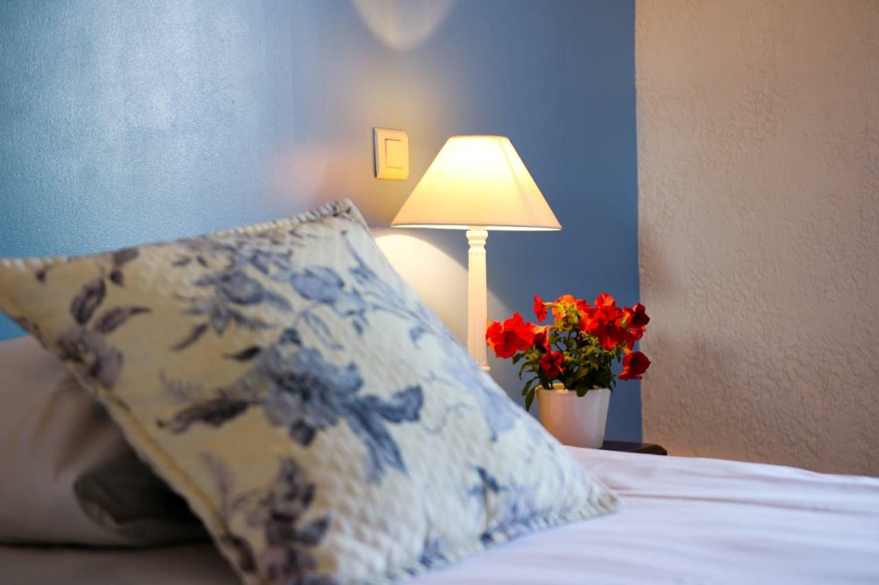L'Estirado Des Adrets Hotel Les Adrets-de-l'Esterel Ngoại thất bức ảnh
